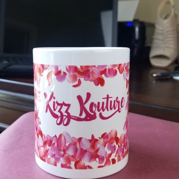 Kizz Kouture logo‎ monogrammed mug - Picture 5 of 9